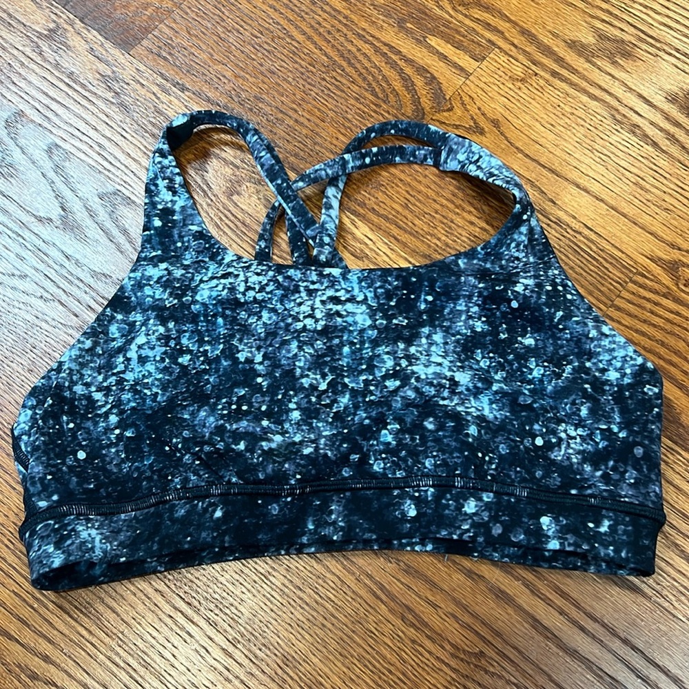 Lululemon Energy Bra Nulux - SZ 8 - Crystal Haze